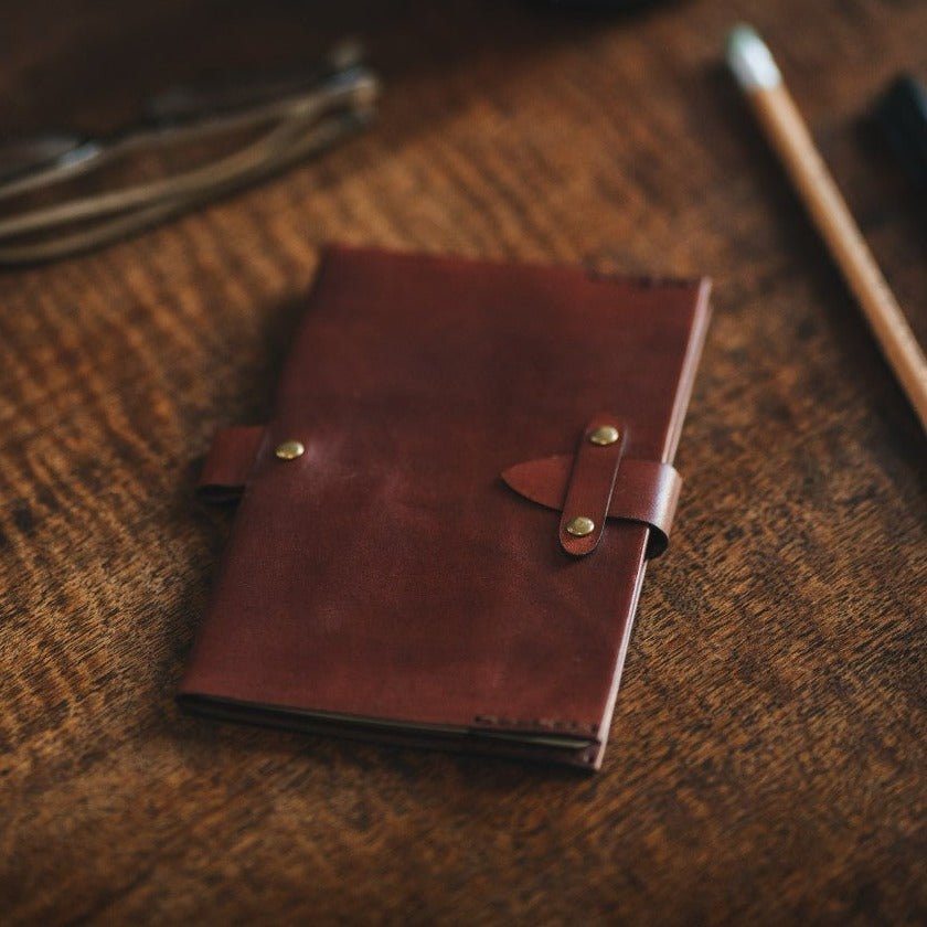 Reusable Leather Cahier Cover by Hord