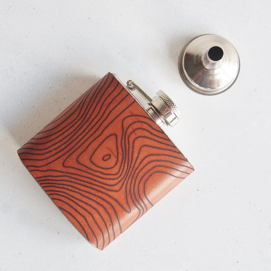 Snowdon Hip Flask from Hord.