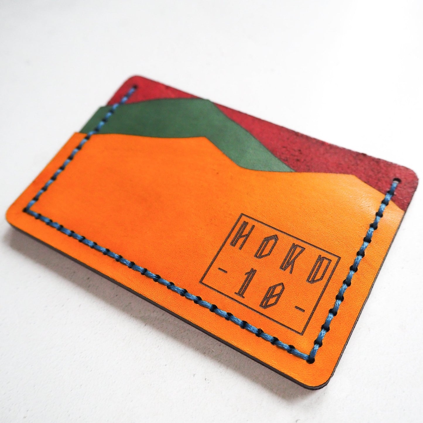 This vintage card holder is a homage to the 90's.