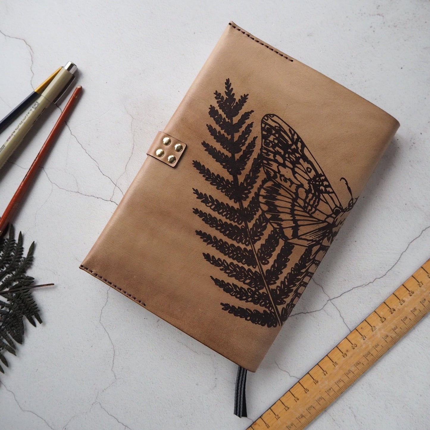 Posterior view of the Moth Notebook by HÔRD.