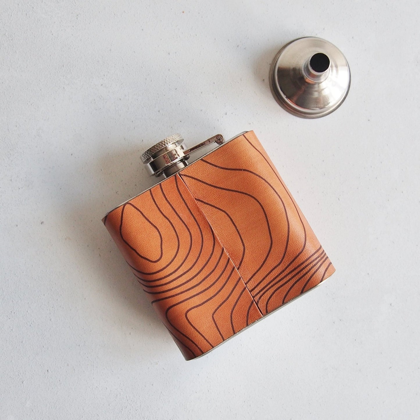 Posterior view of the hiking flask featuring the engraving of Scafell Pike.