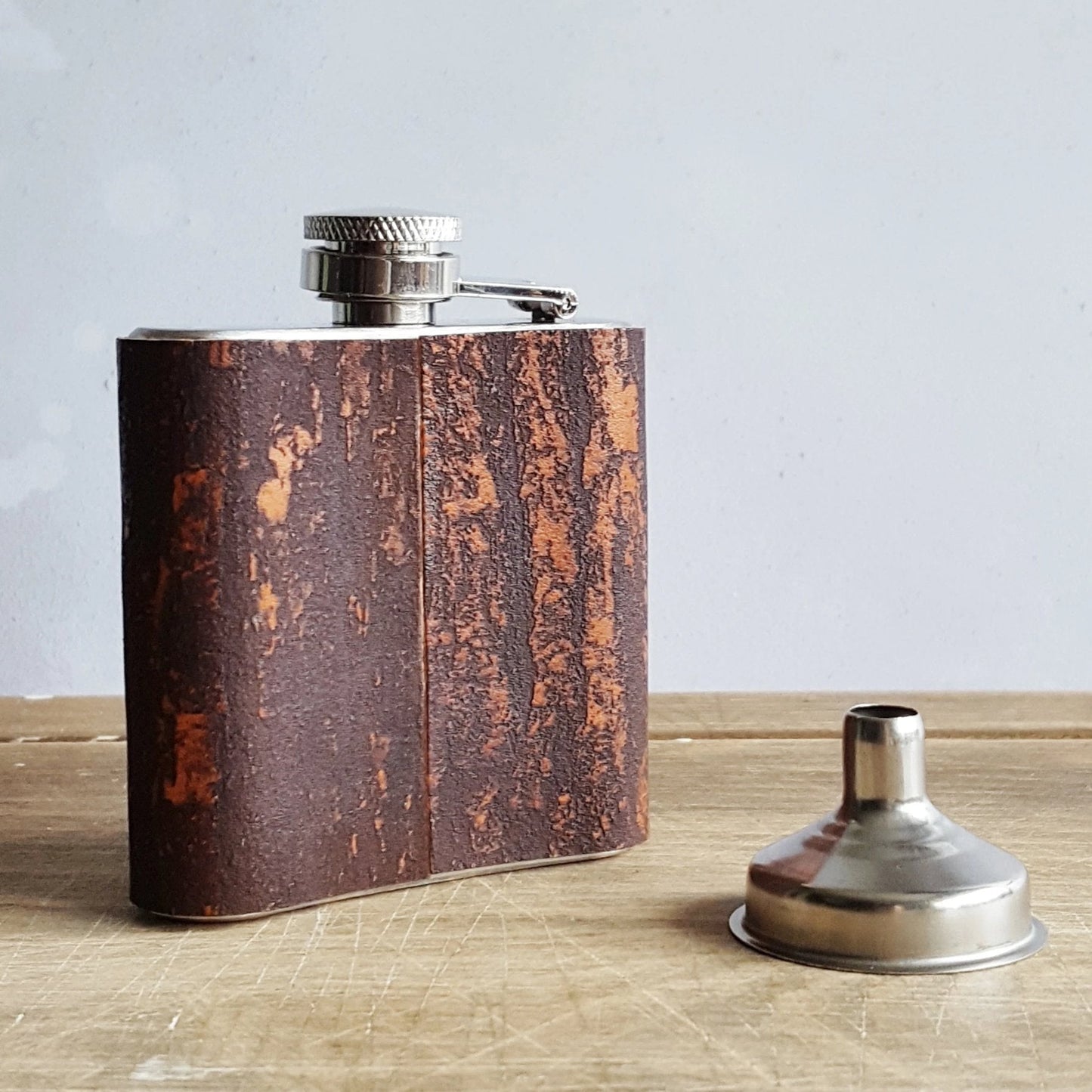 Posterior view of the personalized engraved flask.