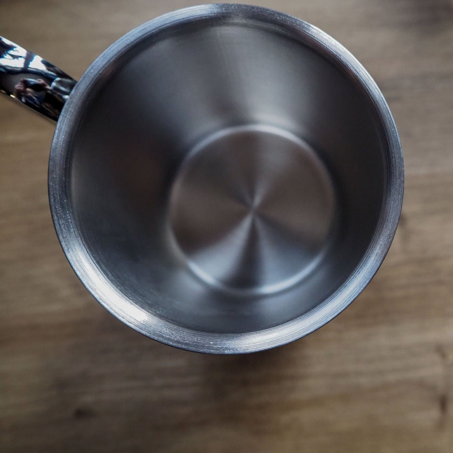 This dungeons and dragons tankard is easy to clean.