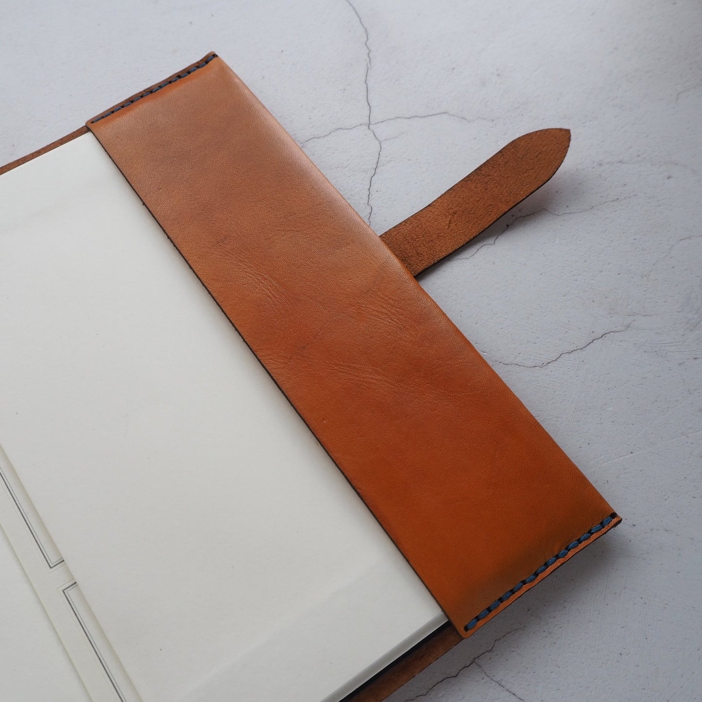 Inner sleeve of the Mulberry Leaf Journal Cover.