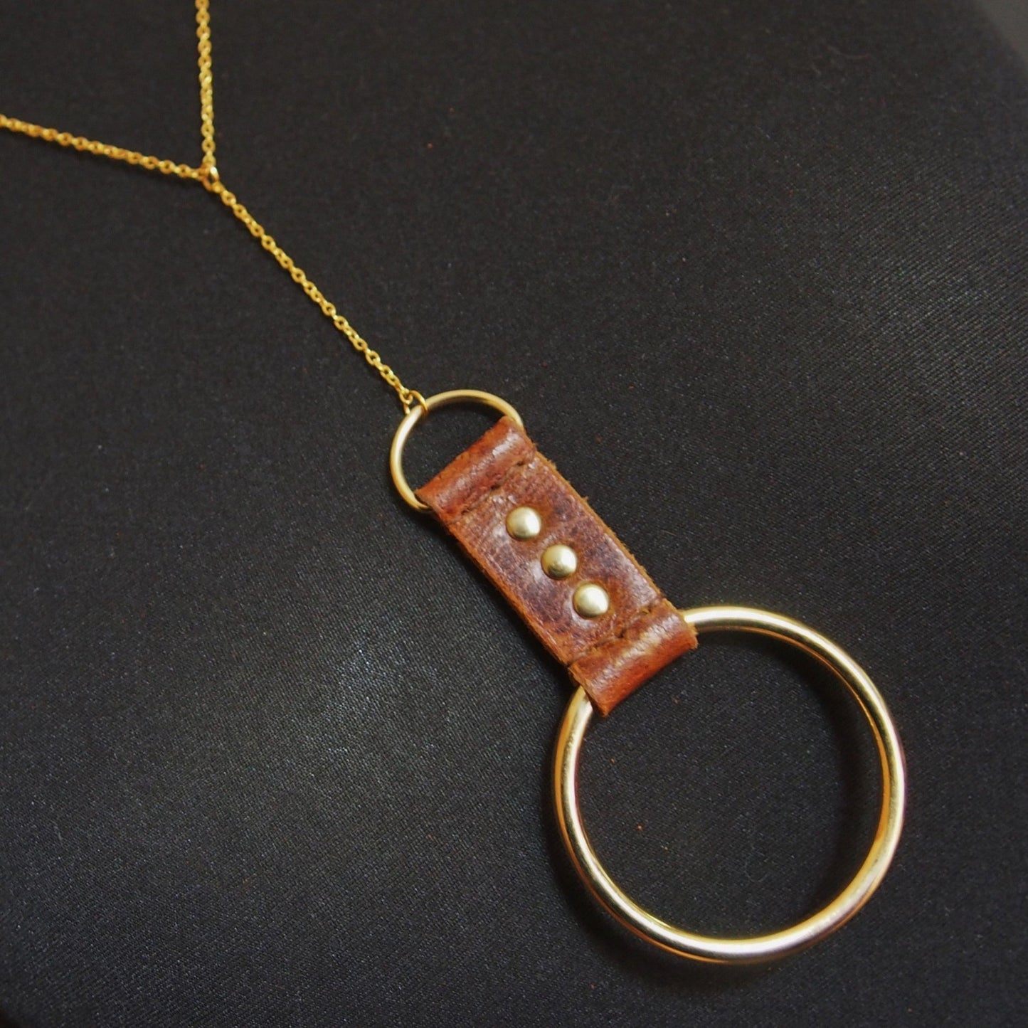 Closer look at the pendant on the Solar Necklace.
