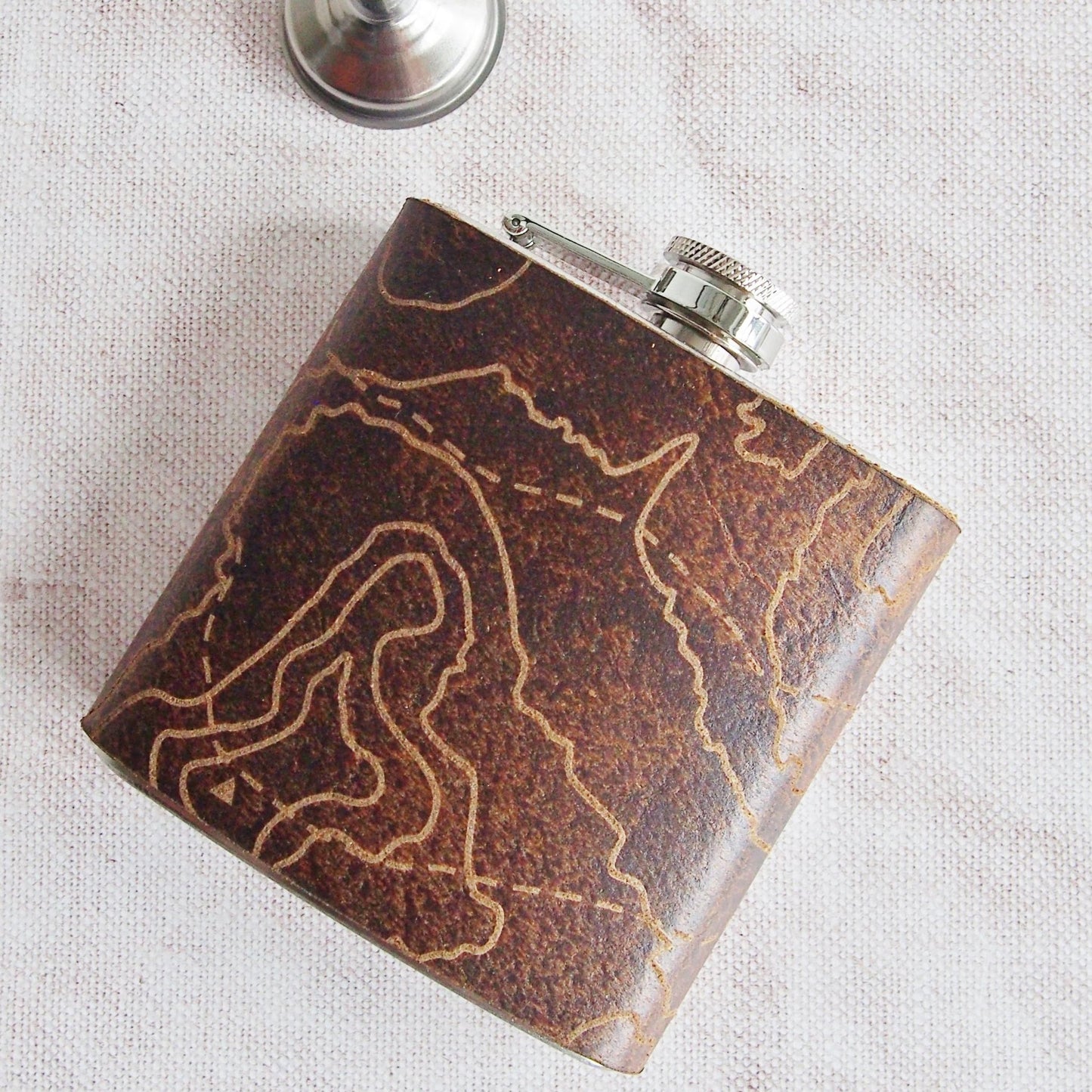 The Three Yorkshire Peaks Flask from Hord.