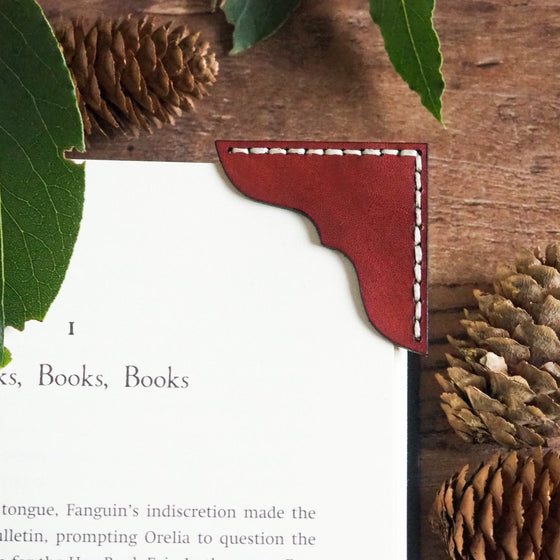 Decorative Corner Bookmark - Into The Woods