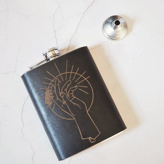 The Oracle Flask, a personalized flask from Hord.