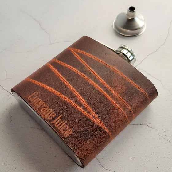 The best hip flask from Hord can be personalised with a custom name, text, or initial on the bottom of the flask.