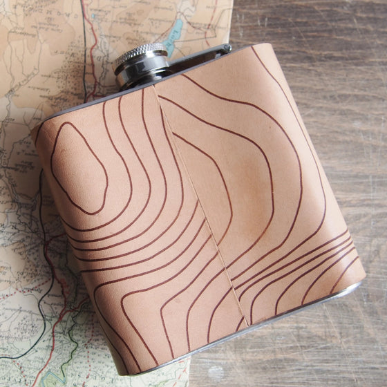 This Scafell Pike flask comes engraved with the contour lines of Scafell Pike.