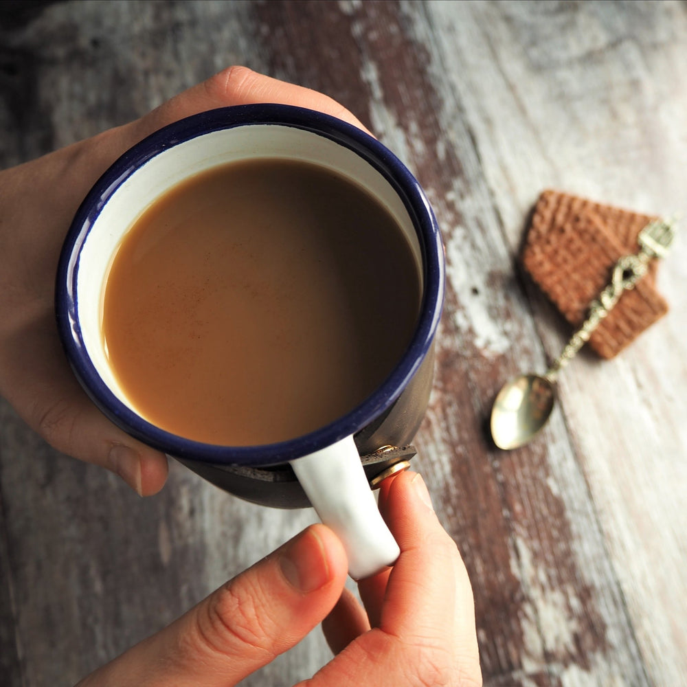 
                  
                    Keeping your drinks hotter and hands protected with our soft luxurious leather wrapping around your camping enamel mug.
                  
                