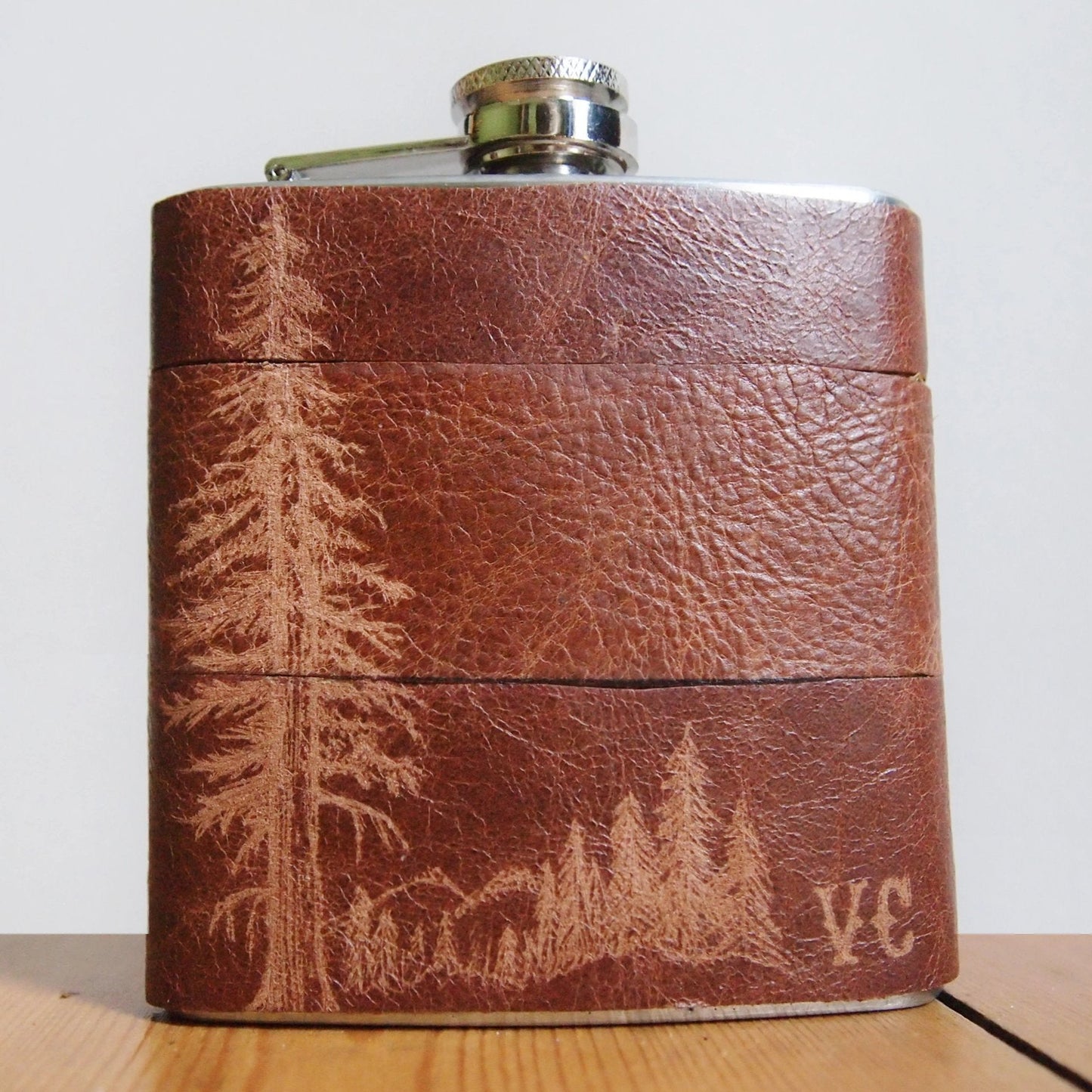 The Mountain Man Leather Flask, a hiking hip flask from Hôrd.