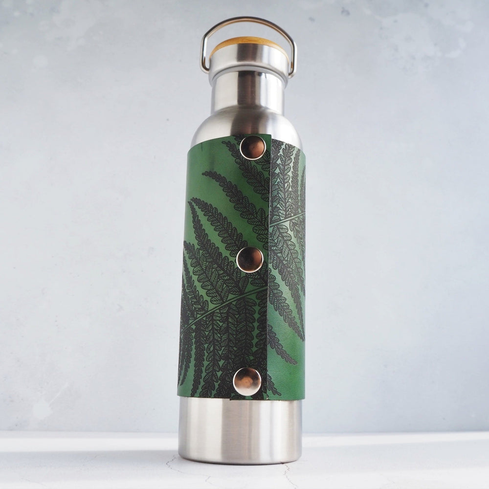 
                  
                    Posterior view of the Fern Leaf Adventure Bottle with our Fern Leaf illustration.
                  
                
