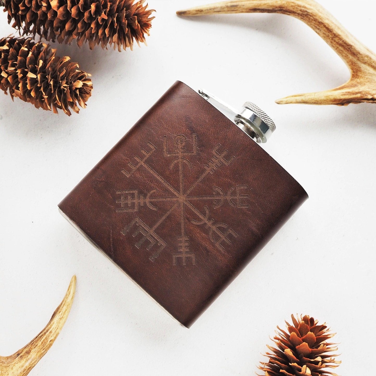 The Vegvísir Leather Flask featuring the viking compass.